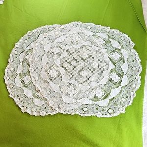 VINTAGE 27" large circle doily set cottagecore grannycore